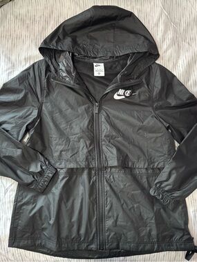 Nike Black Hooded Windbreaker Jacket